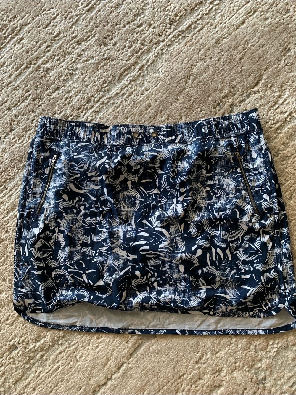 Athleta Navy and White Floral Mini Skirt